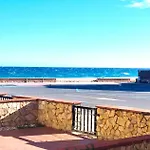 Apartamento En Primera Linea De Mar En 306-1 2h *